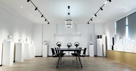 Hình ảnh liên hệ